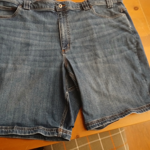 Men's Blue Denim Shorts - Picture 1 of 5